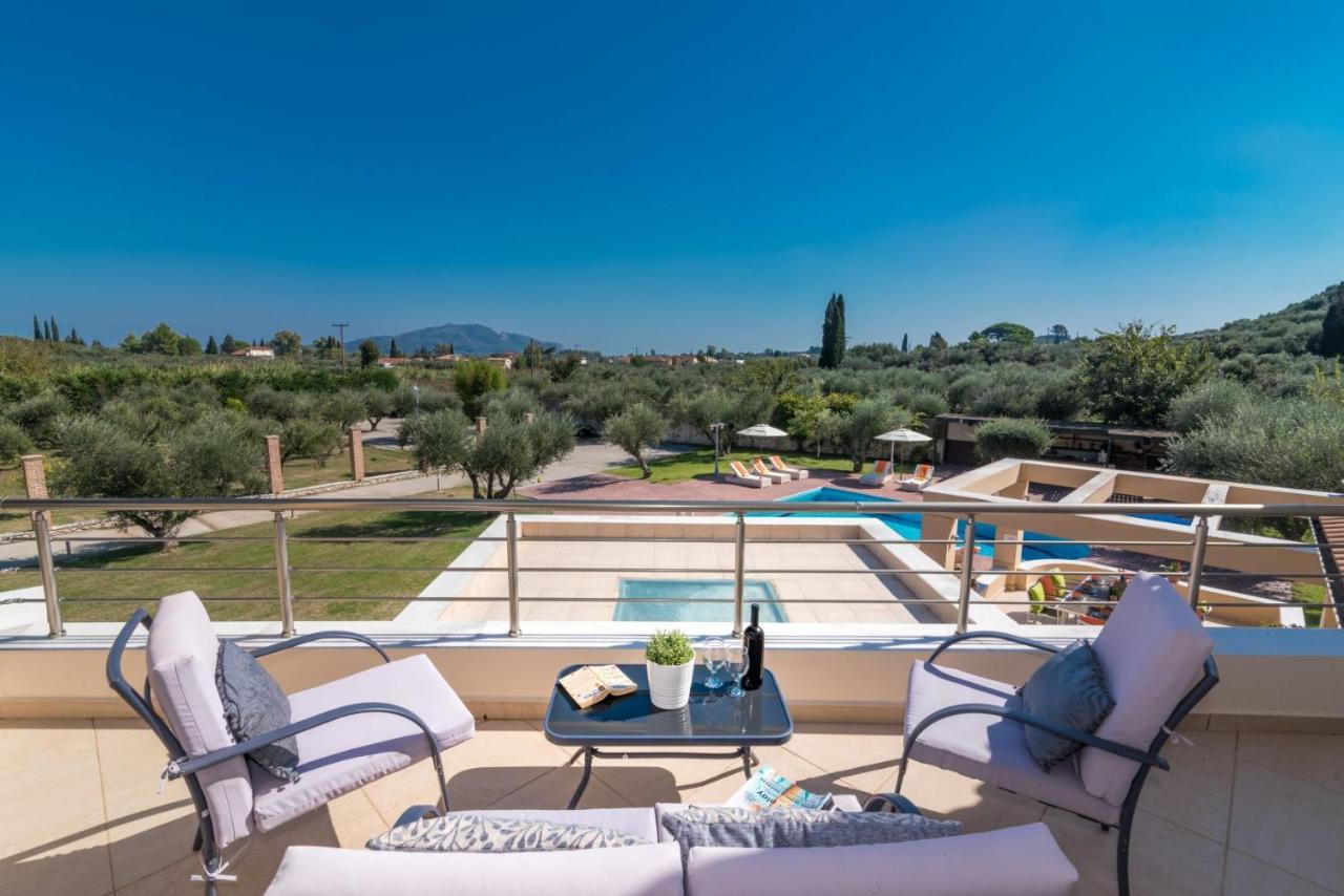 Astarte Villas - Istar Villa With Tennis Court Makhairádhon Dış mekan fotoğraf