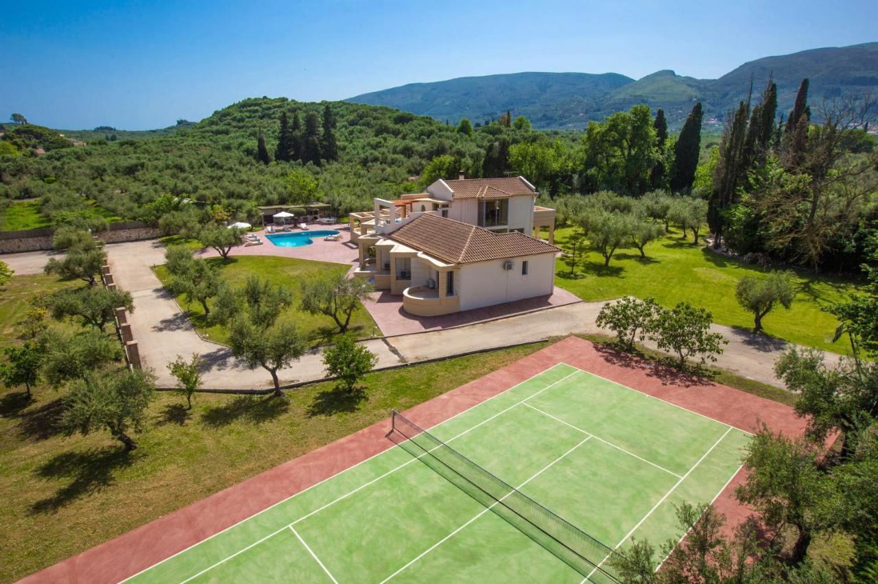 Astarte Villas - Istar Villa With Tennis Court Makhairádhon Dış mekan fotoğraf