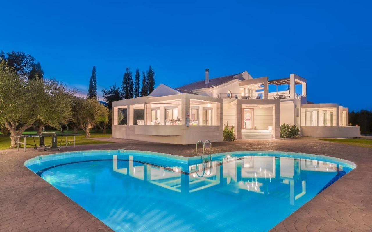Astarte Villas - Istar Villa With Tennis Court Makhairádhon Dış mekan fotoğraf