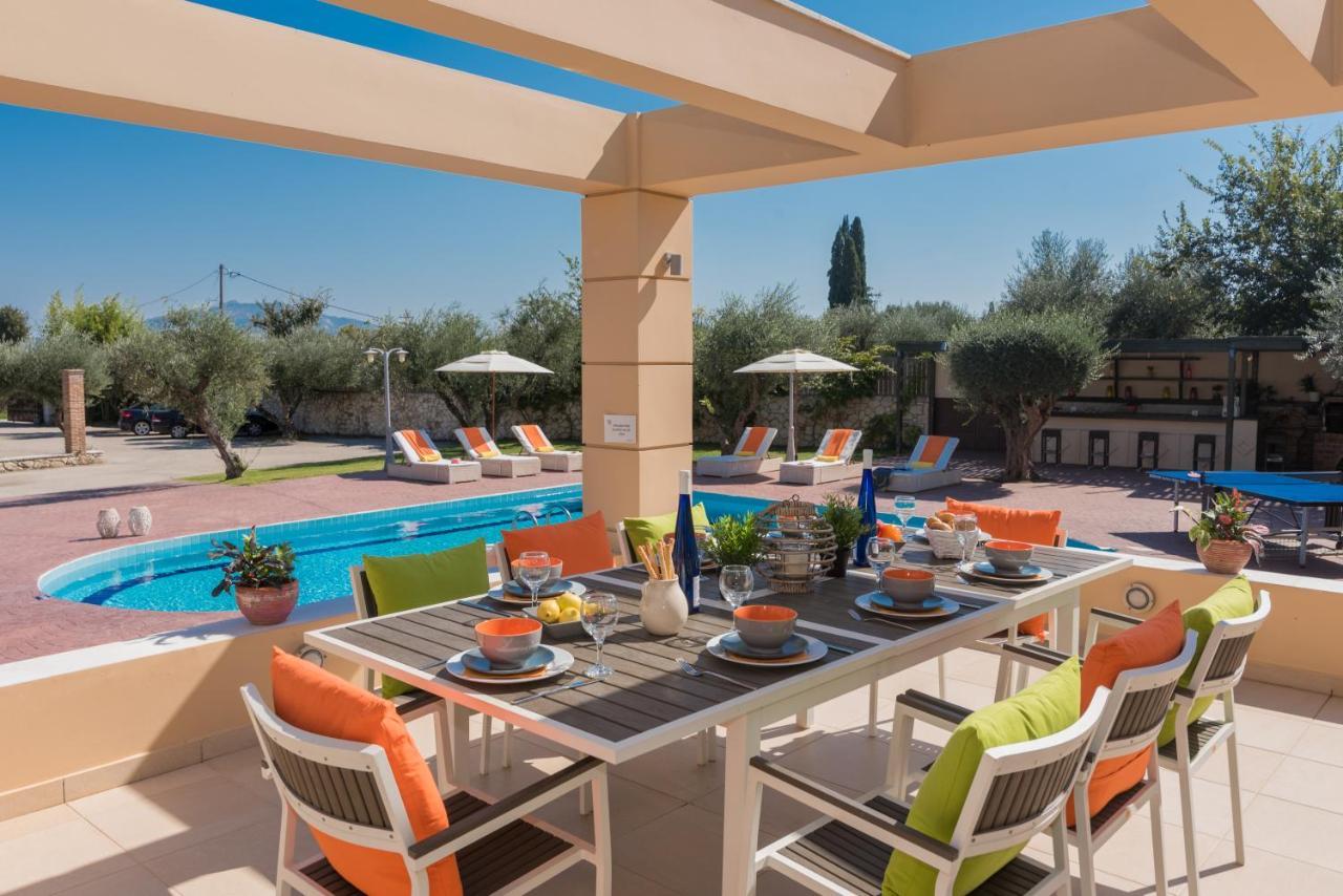 Astarte Villas - Istar Villa With Tennis Court Makhairádhon Dış mekan fotoğraf