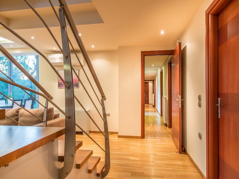 Astarte Villas - Istar Villa With Tennis Court Makhairádhon Dış mekan fotoğraf