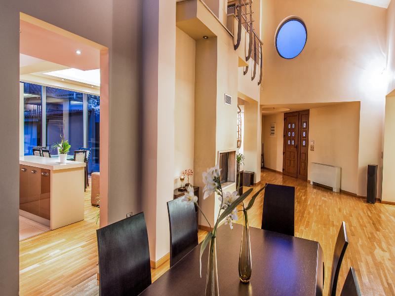 Astarte Villas - Istar Villa With Tennis Court Makhairádhon Dış mekan fotoğraf